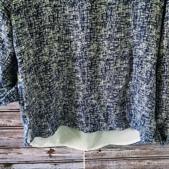 Skies are Blue Blouse‎ Size M - Picture 10 of 14